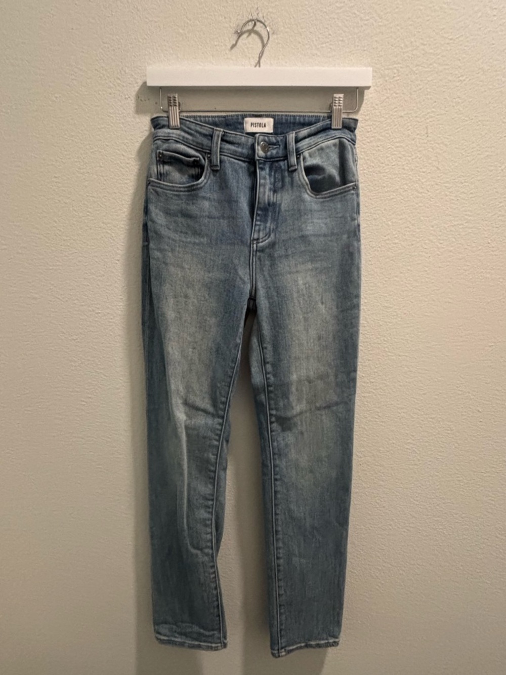 Pistola High-Rise Light Wash Women’s Jeans, size 26